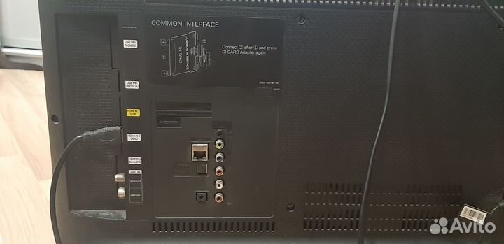 Продам smart телевизор