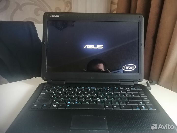 Продам ноутбук Asus для офис. работы