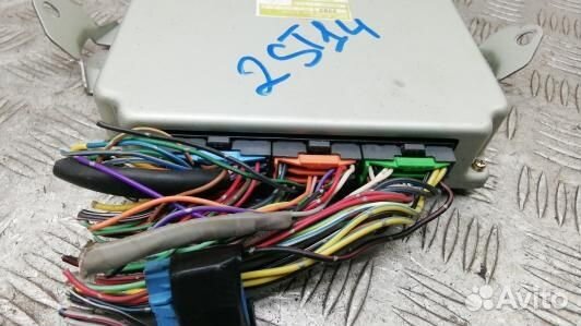 Блок управления двигателем subaru legacy 3 (2ST14P