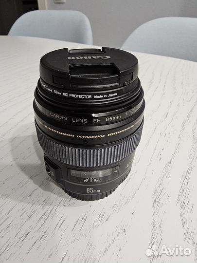 Объектив Canon EF 85mm f/1.8 USM