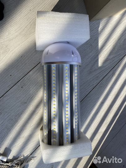 Лампа светодиодная