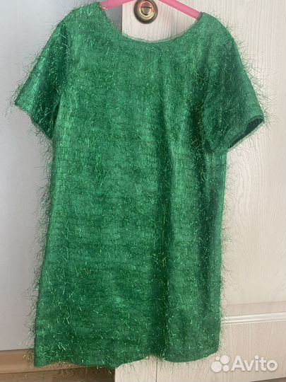 Нарядное платье