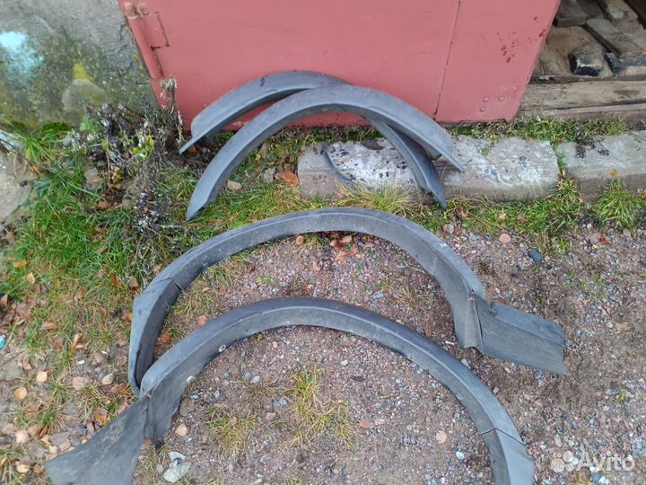 Накладки,молдинги на крылья Форд Ренджер 2006г