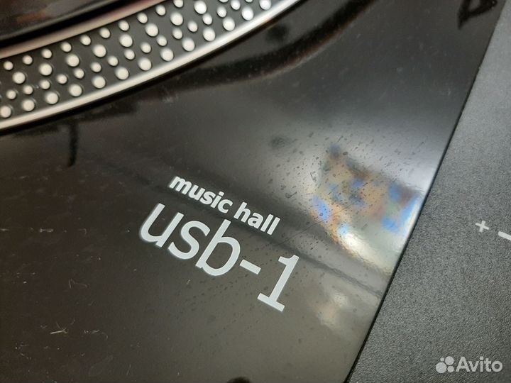 Проигрыватель пластинок music hall usb 1