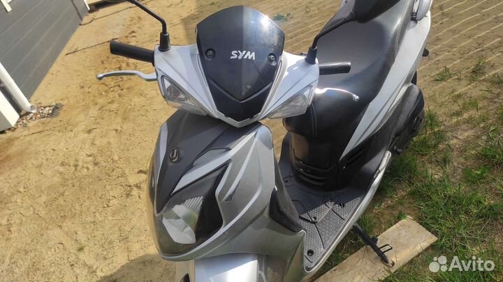 SYM Symphony 125