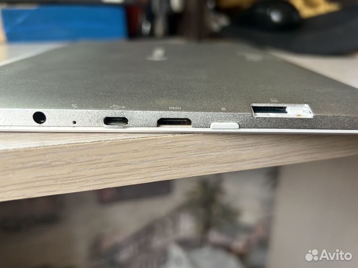 Планшет Telefunken