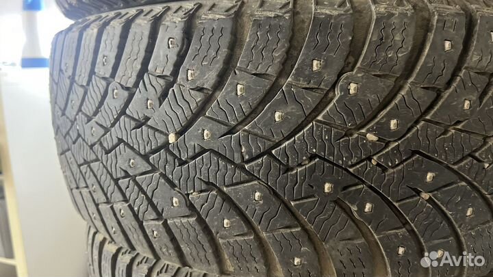 Pirelli Ice Zero 2 205/55 R16