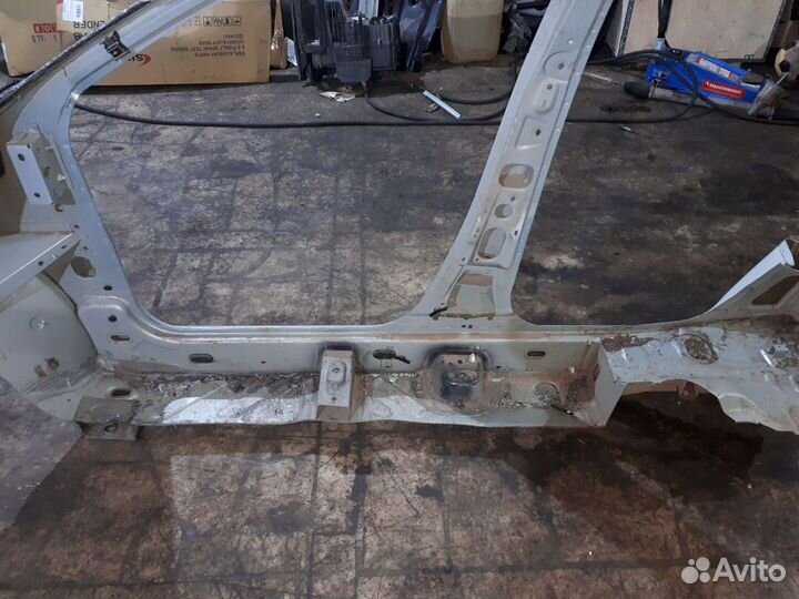 Порог Renault logan Прав