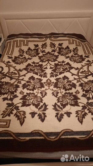 Покрывало на кровать бу
