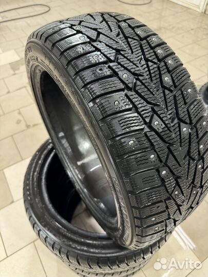 Nokian Tyres Hakkapeliitta 7 215/45 R17 91T