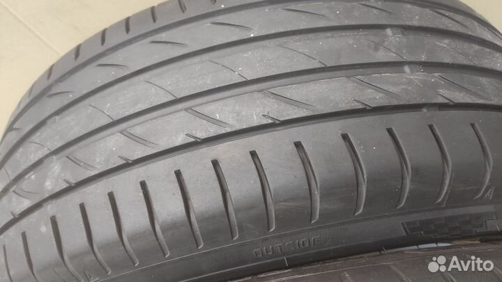 Maxxis Victra Sport SUV VS5 235/60 R18 107W
