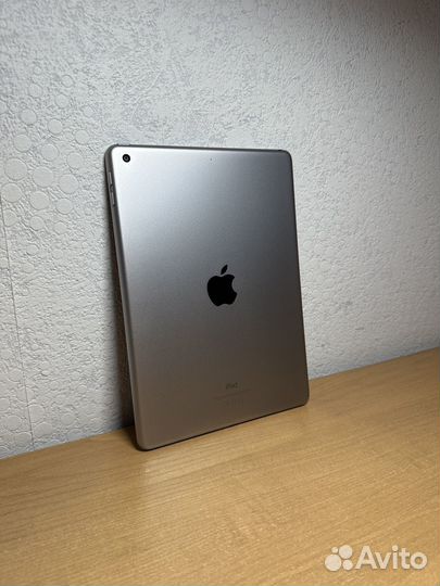 Apple iPad 6 (2018)