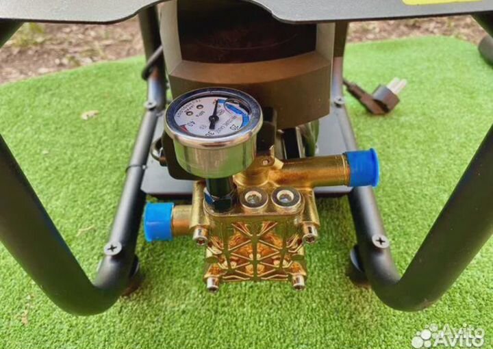 Мойка высокого давления 2000 ват 130 бар