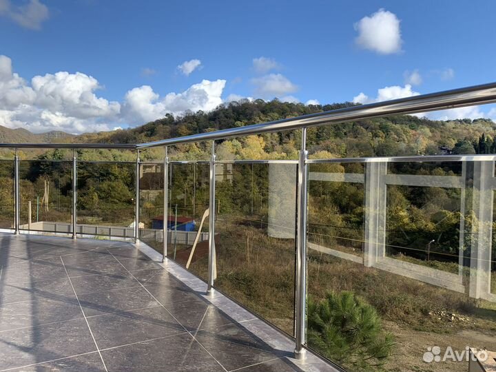 Ограждения из нержавеющей стали со стеклом