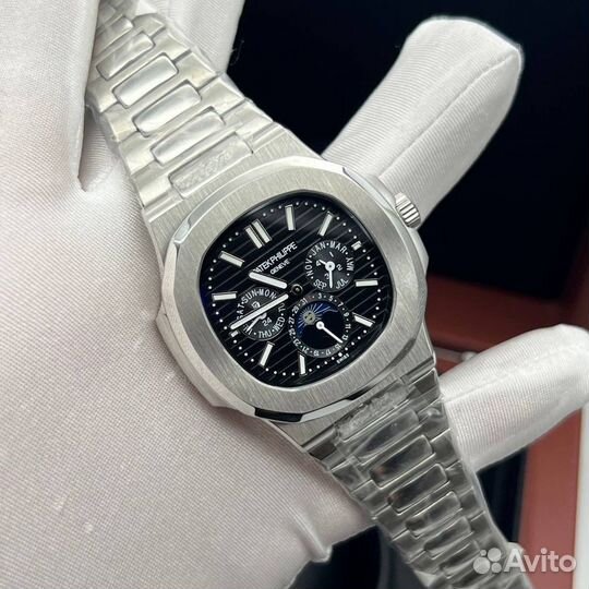 Наручные часы patek philippe nautilus