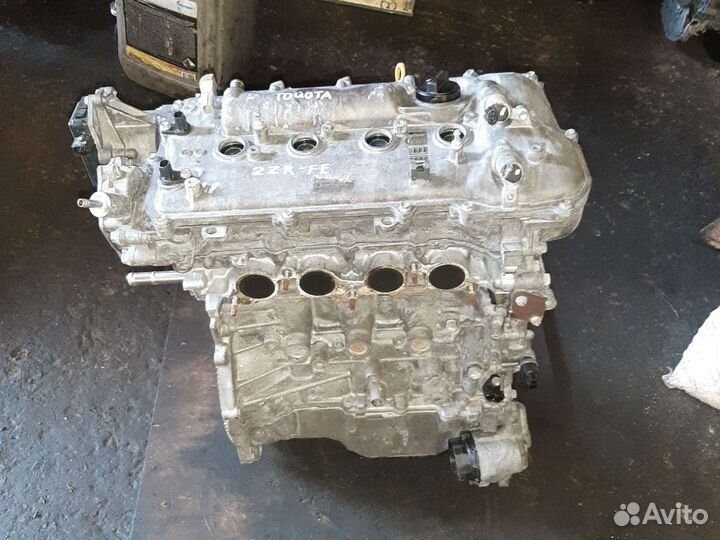 Двигатель Тойота Авенсис 3 T270 2ZR-FE