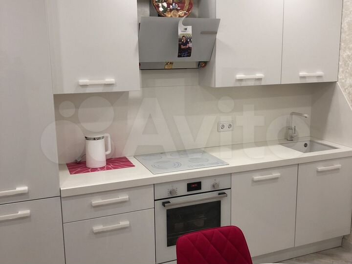 2-к. квартира, 58 м², 3/25 эт.