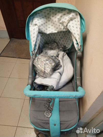 Прогулочная коляска