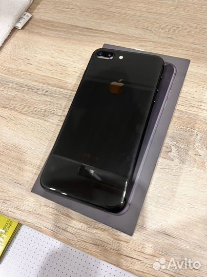 Телефон iPhone 8 plus