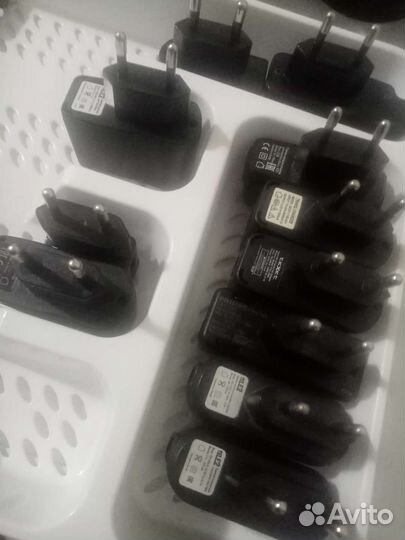 Зарядное устройство для телефона