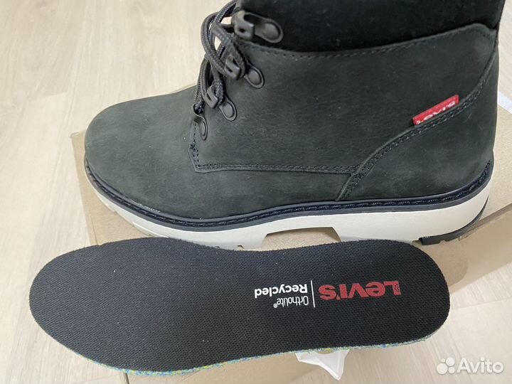 Ботинки levis женские