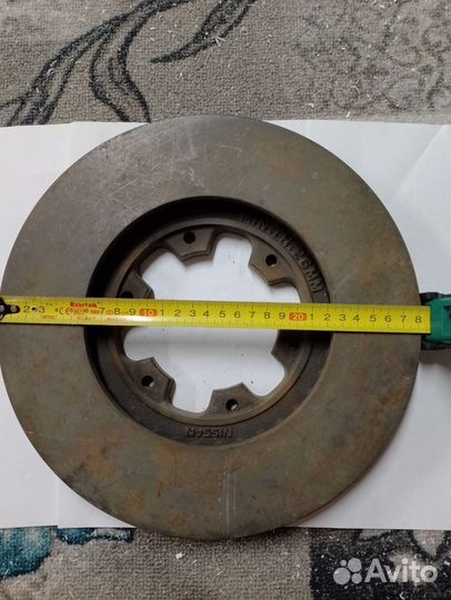 Тормозной диск Nissan Atlas оригинал