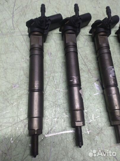 Топливная форсунка к-кт Mercedes Sprinter W906 646