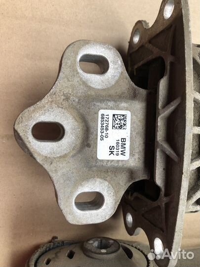 Кронштейн коробки (балка кпп) BMW mini