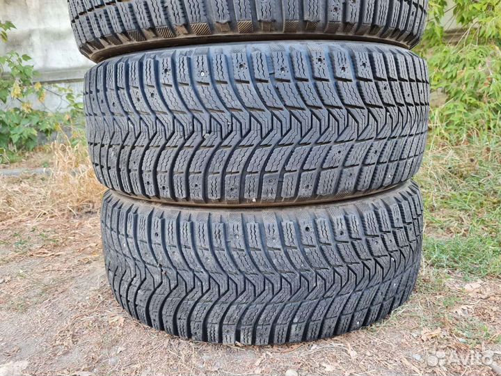 Michelin X-Ice North 3 235/55 R17