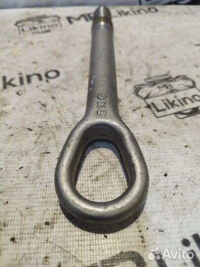 Крюк буксировочный Mercedes W221 Rest