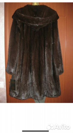 Шуба норковая с капюшоном 48 50