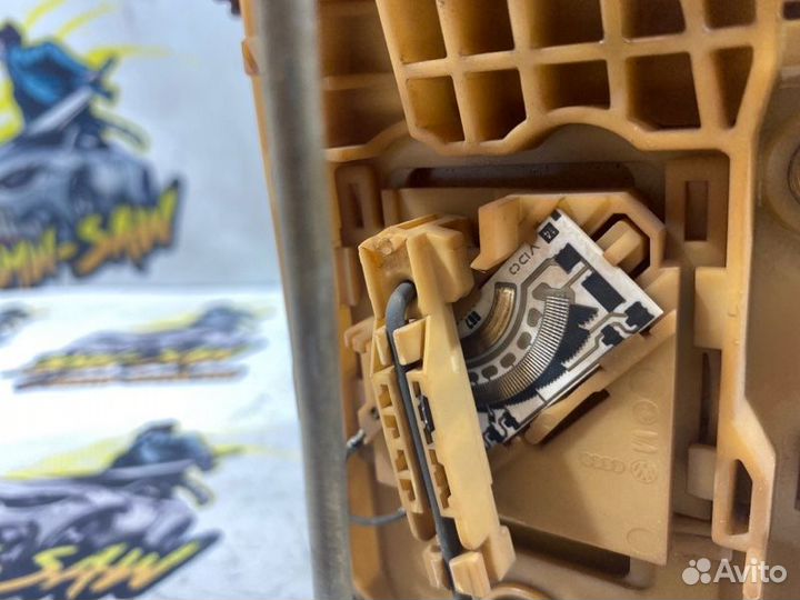 Бензонасос Audi A4 B6 BFB 2004