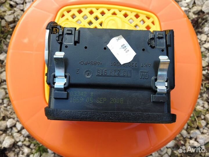 Запчасти на Opel astra