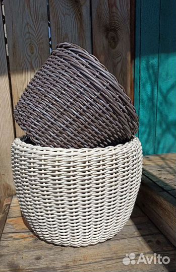 Кашпо цветочное из ротанга