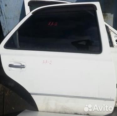 Дверь RR toyota vista SV50