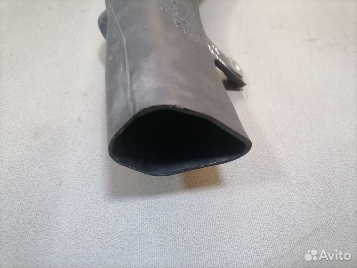 Воздухозаборник Toyota Vista 1990-1994