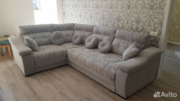 Перетяжка и ремонт мягкой мебели, обивка кожей