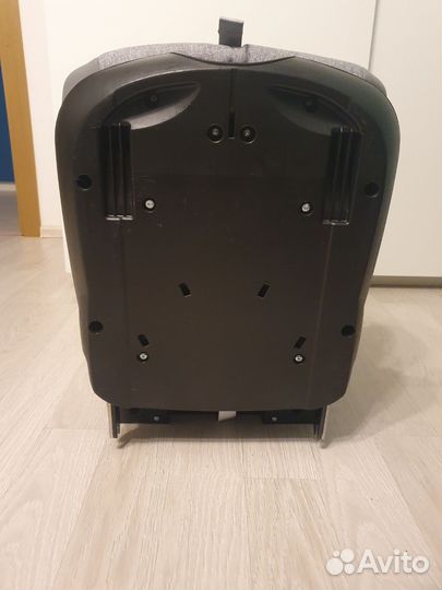 Автомобильное кресло britax romer i size