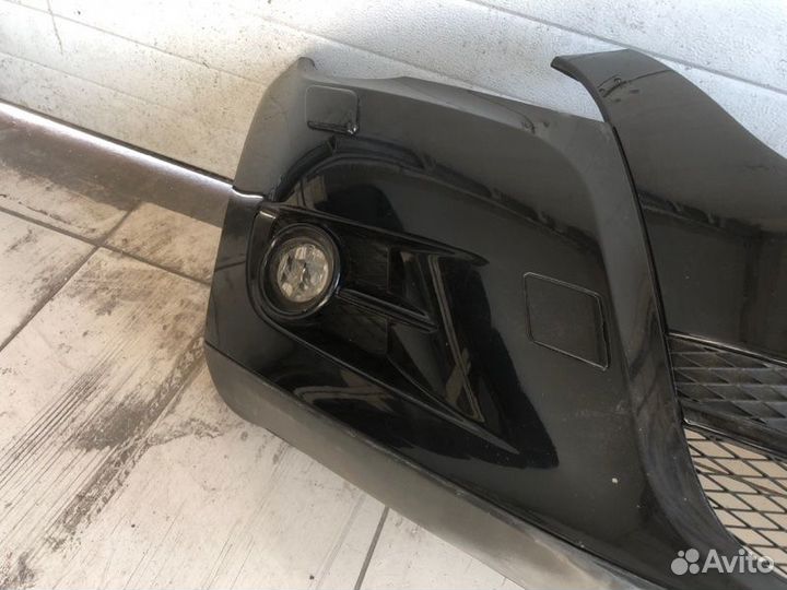 Бампер передний Volkswagen Tiguan 5N1 2011