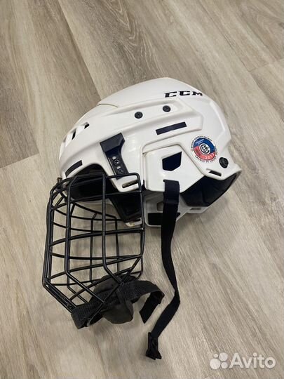 Шлем хоккейный детский