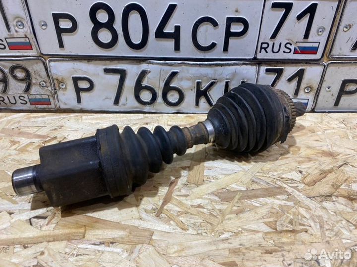 Привод левый Volvo S80 седан 2.9 2002