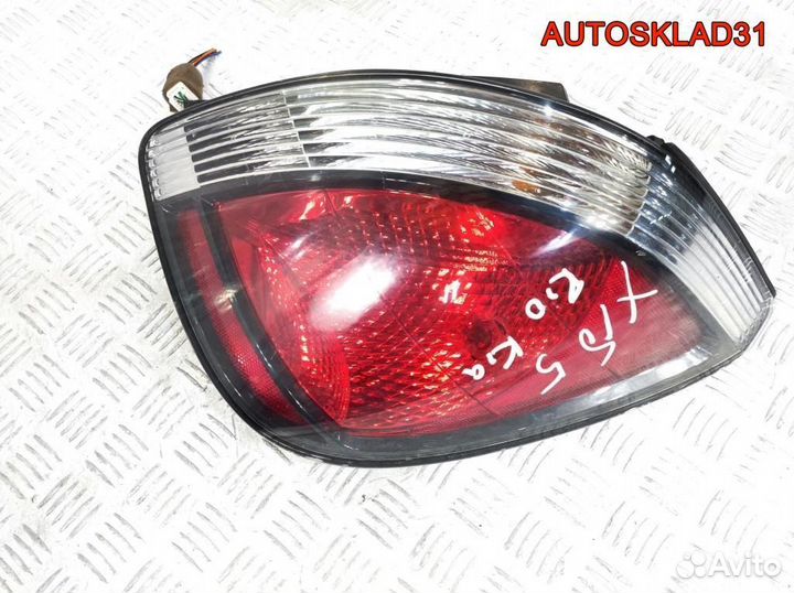 Фонарь задний правый Kia Rio 2 924021G210