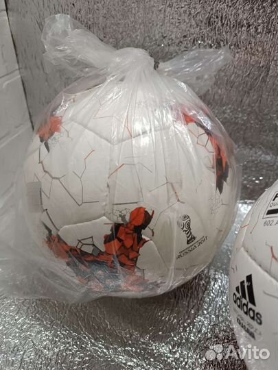 Футбольный мяч adidas минифутбола футзальный мяч 4