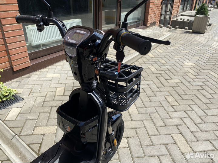 Электро велосипед электроскутер