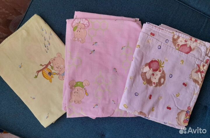 Детский комплект постельного белья в кроватку