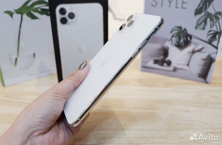 iPhone 11 Pro, 64 ГБ