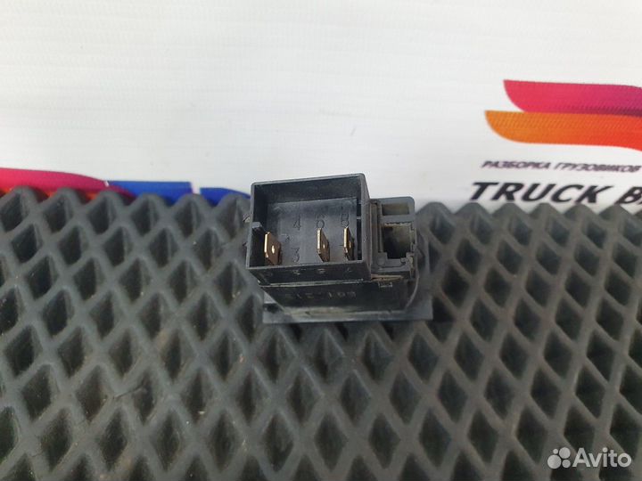 Кнопка света фар Daf XF105