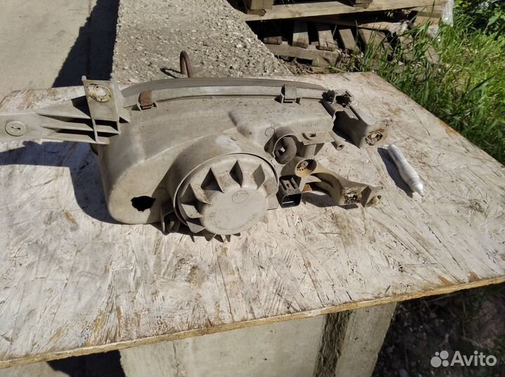 Фара Хендай Акцент 1 передняя правая