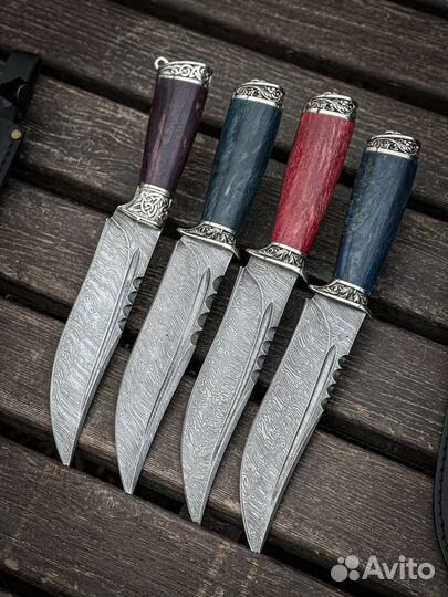 Нож из дамасской стали на подарок