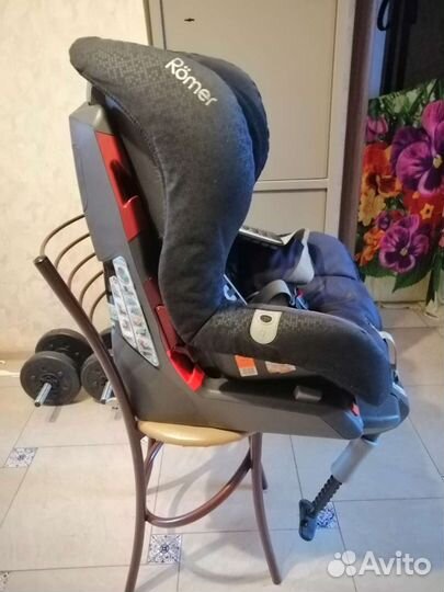 Автокресло детское britax romer safefix plus 9-18